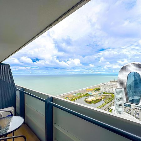 Orbi Panoramic Aparthotel บาทูมิ ภายนอก รูปภาพ